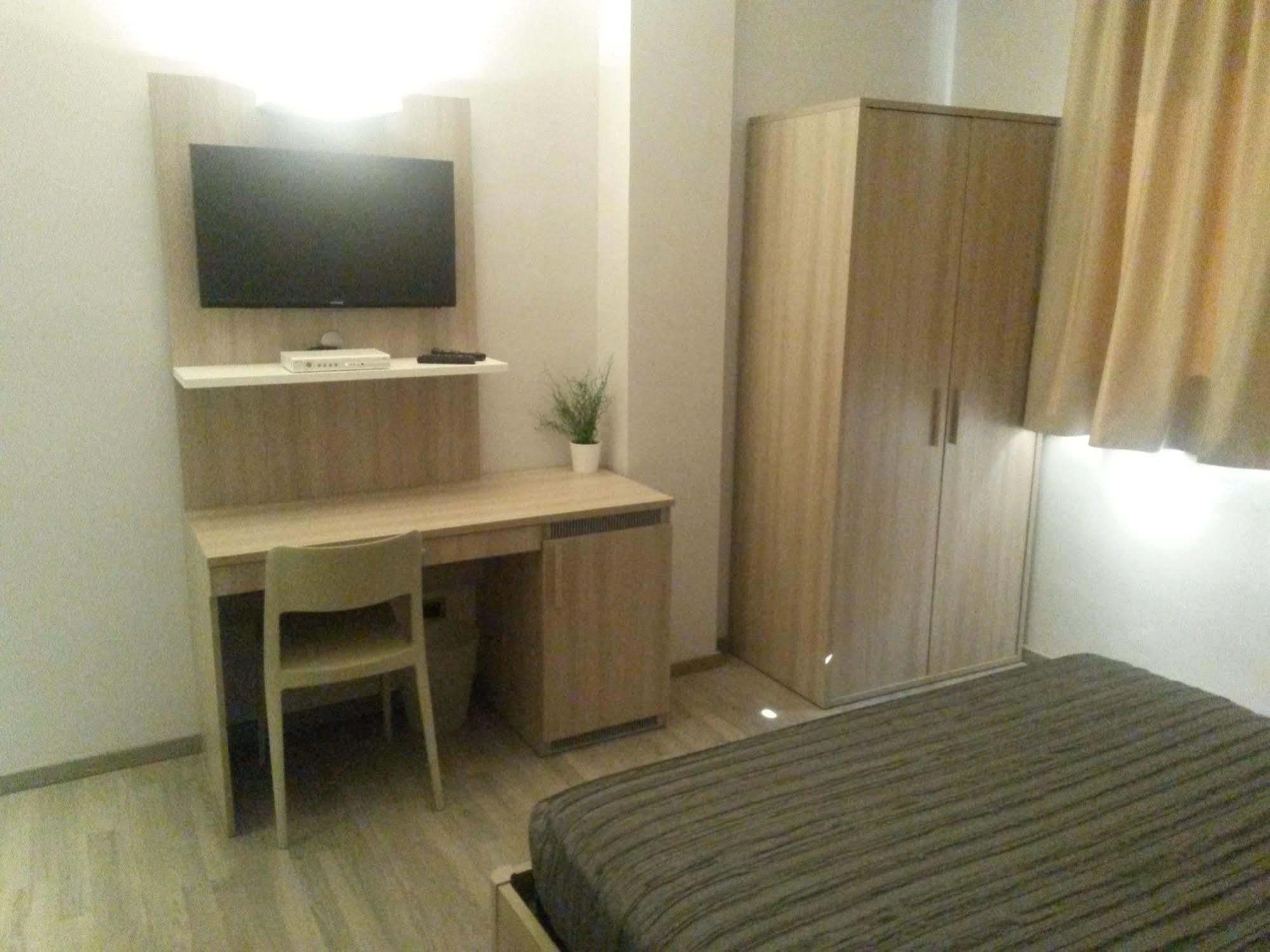 Meuble' Atlantic Hotel Treviglio